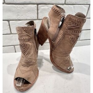 Vince‎ Camuto Karinta Blush Peep Toe Boho Festival Leather Booties size 8.5M